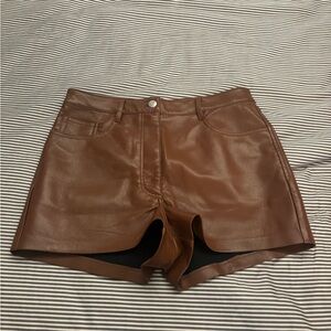 ARITZIA WILFRED FAUX LEATHER SHORTS